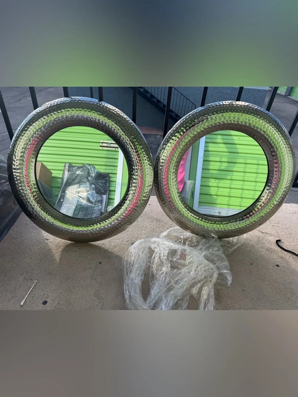 Round Silver Decorative Mirrors